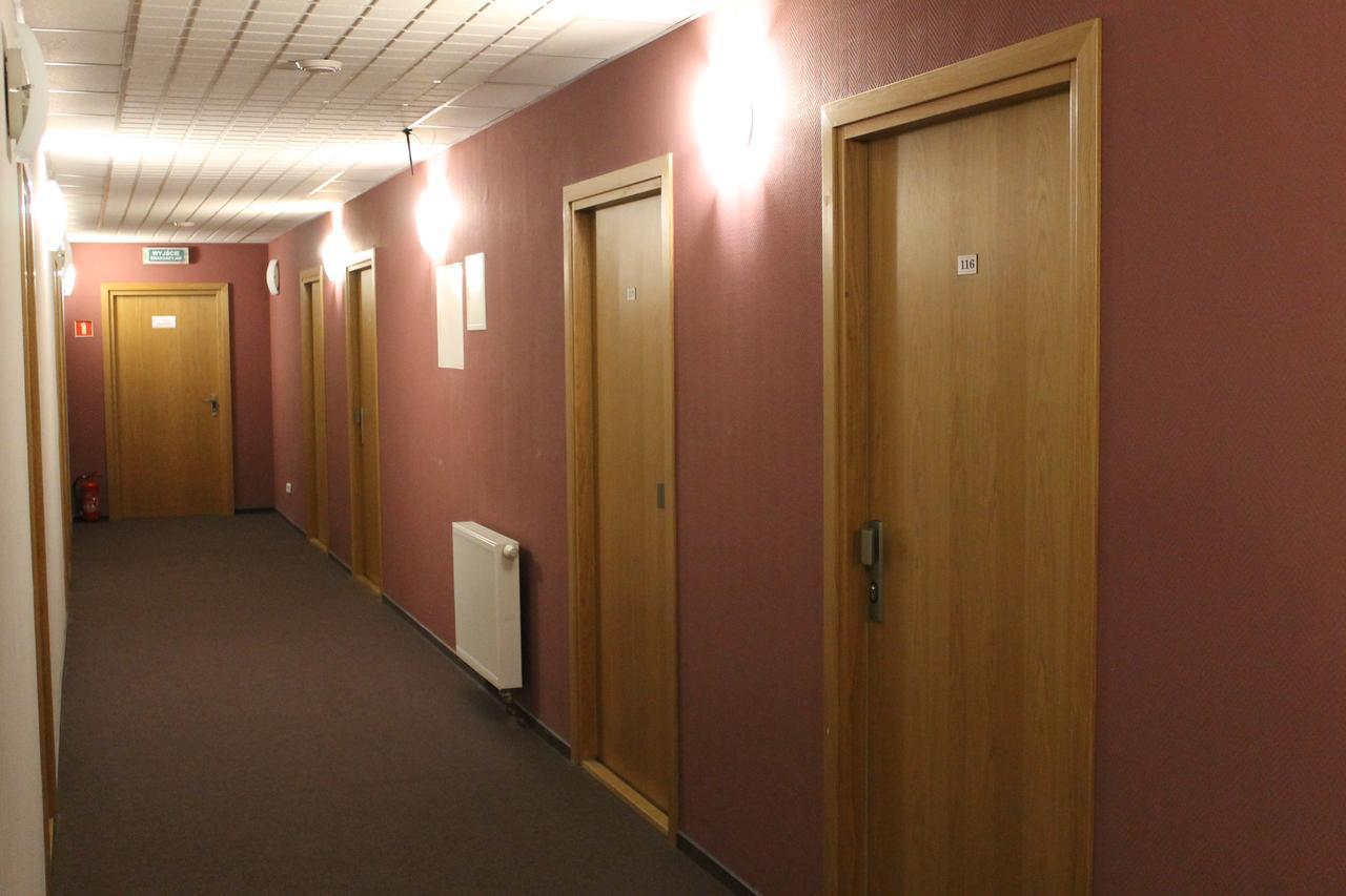 Hotel Vanillia Клуки Екстериор снимка